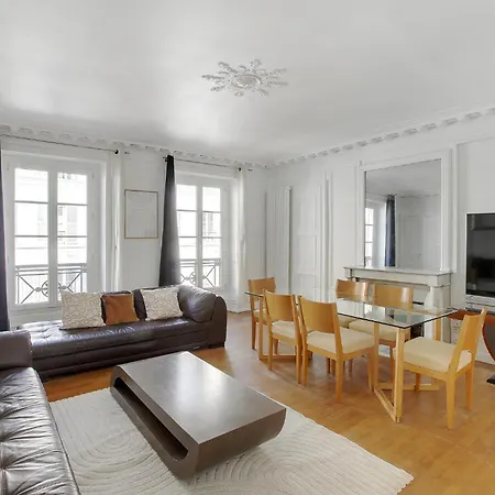 élégance&confort à Deux Pas De La Madeleine Appartement